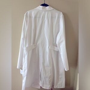 Cherokee XL long lab coat for physician, NP, PA, etc. Never worn.